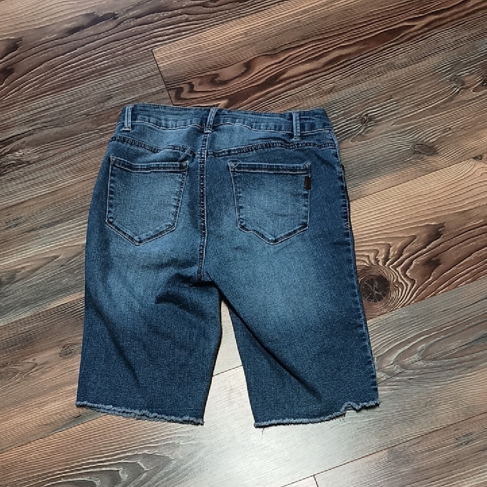 1822 Denim Women's Blue Denim Shorts - Picture 2 of 2